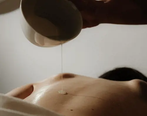 OTL-Gouverneur-Sherbrooke-PAUS-Spa-Experience-massage