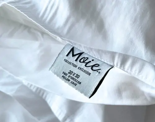 OTL-Gouverneur-Sherbrooke-hiver-Literie-Moie-Collection-oreiller